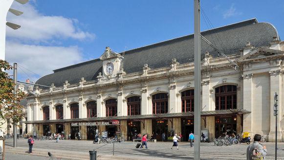 Location de voiture en gare de Bordeaux Saint-Jean